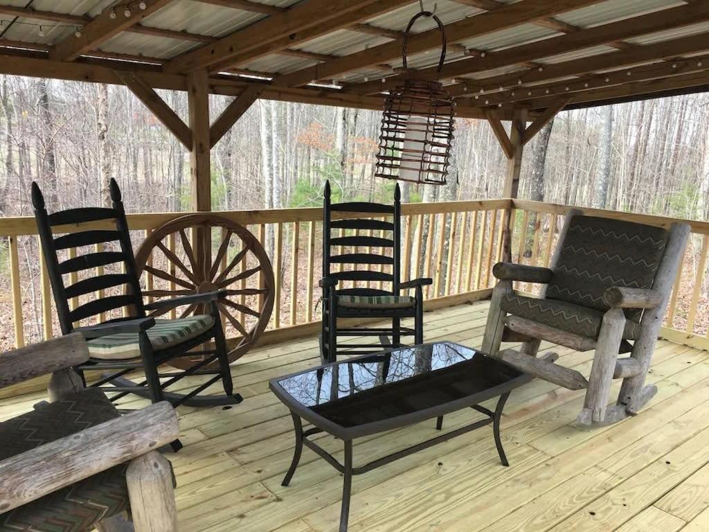 Tn State Parks Open! Hikes, Waterfalls, Firepits! Spencer Ngoại thất bức ảnh